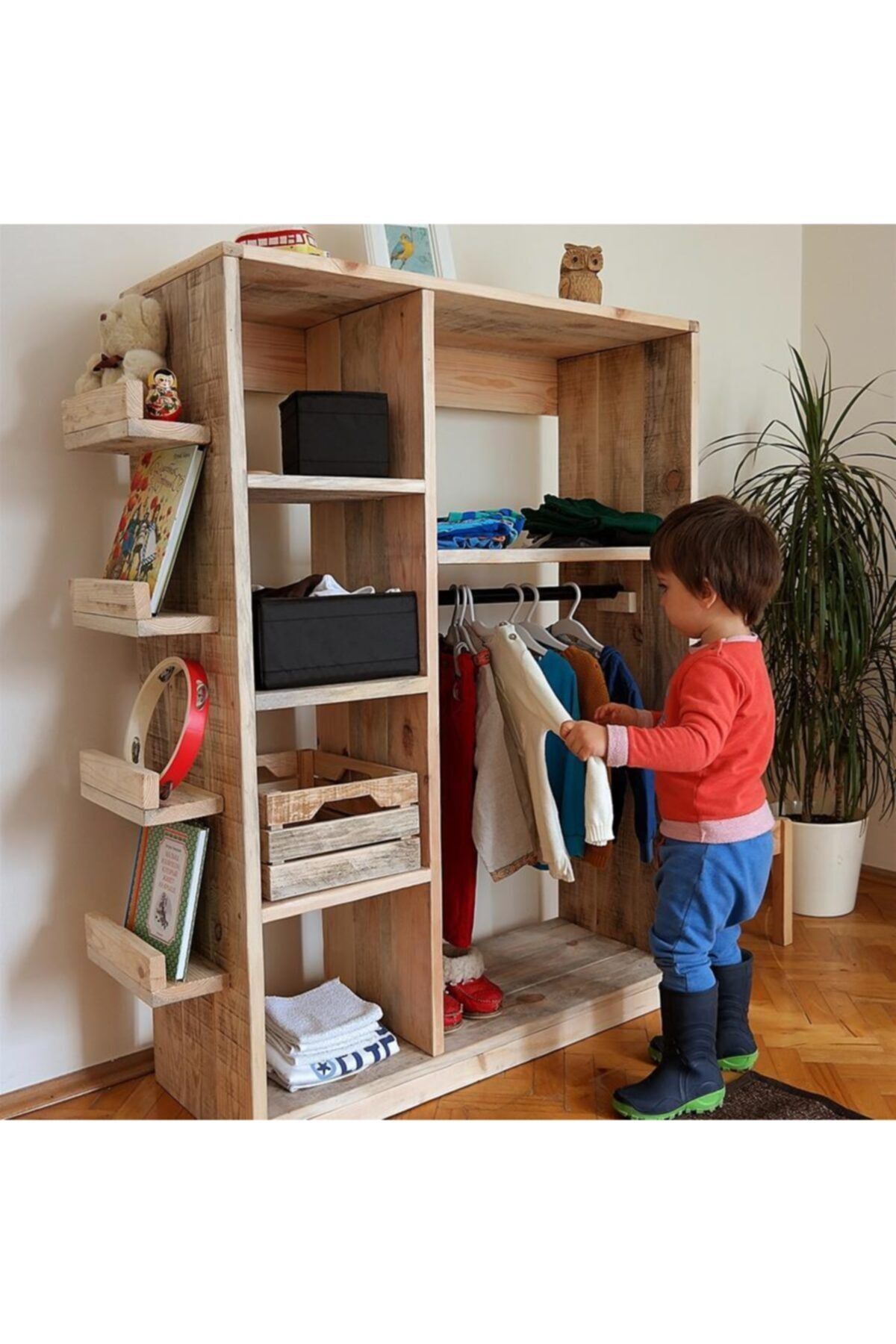 Masif Ahşap Montessori Çocuk Gardrobu
